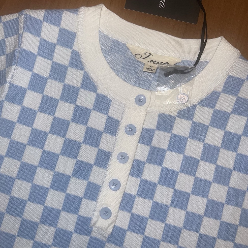 NEW J.‎ NNA Checkered Short Sleeve Henley Top Women's Size Med Blue And White